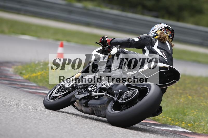 /37 28.07.2025 Dunlop Ride und Test Day ADR/Einsteiger gruen/64